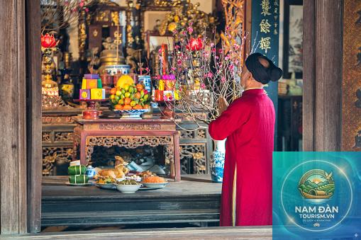 thờ cúng ngày tết