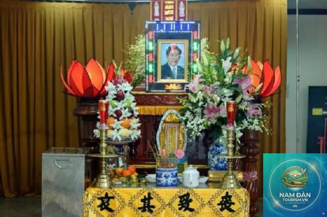 thờ cúng người mới mất