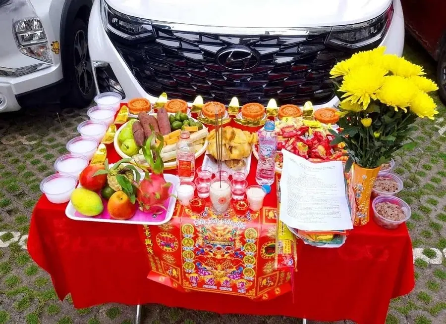 thờ cúng nhận xe mới - Hình 5
