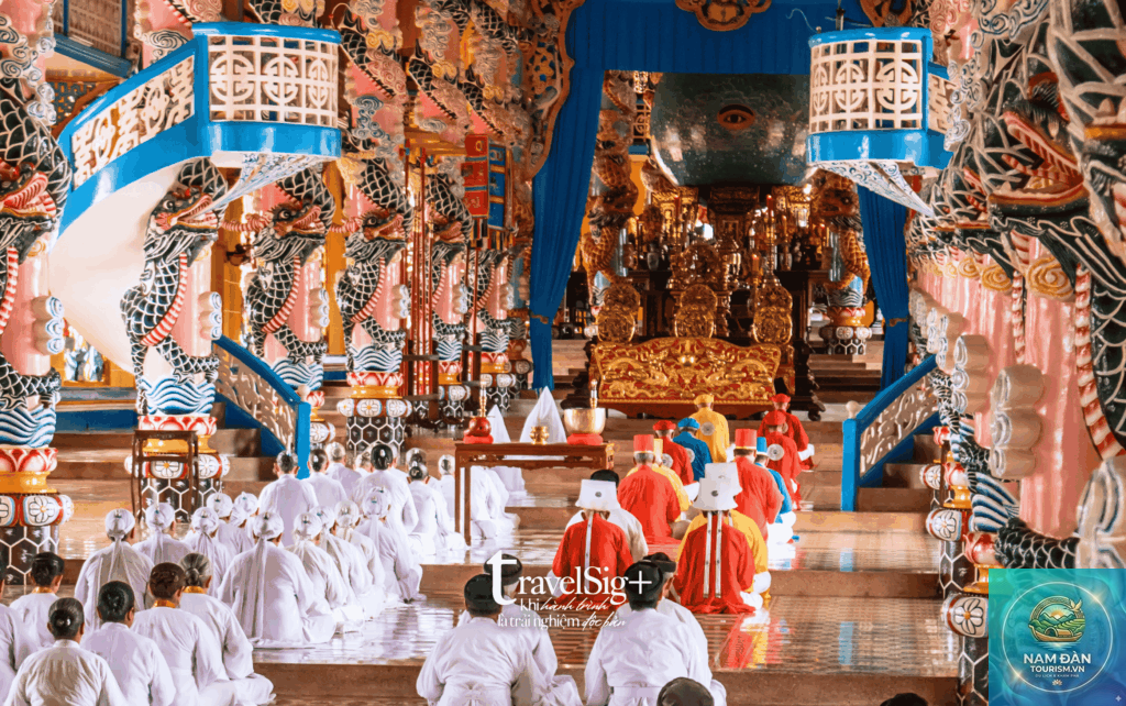 thờ cúng theo đạo cao đài