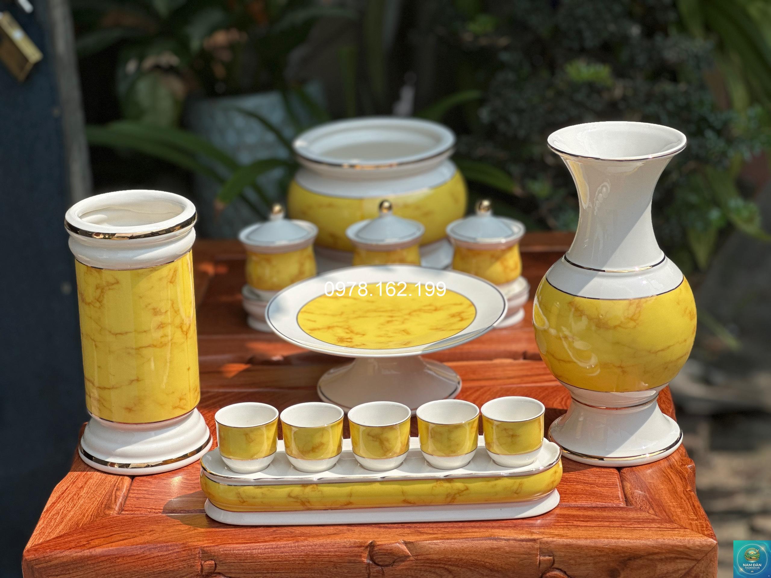 vật phẩm thờ cúng - Hình 1